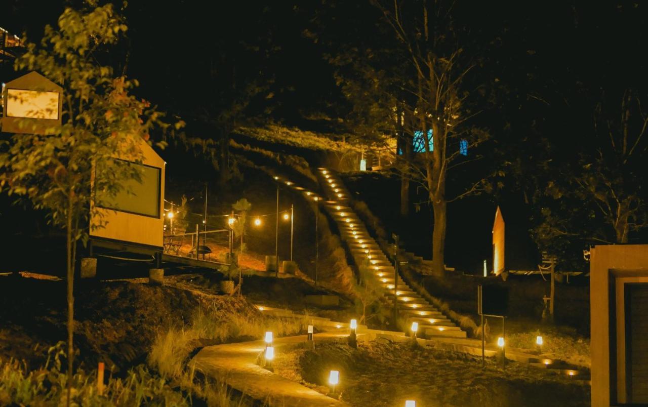 Bobocabin Gunung Mas, Puncak Hotel Tagalbato Exterior photo