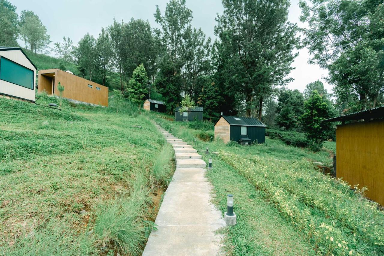 Bobocabin Gunung Mas, Puncak Hotel Tagalbato Exterior photo